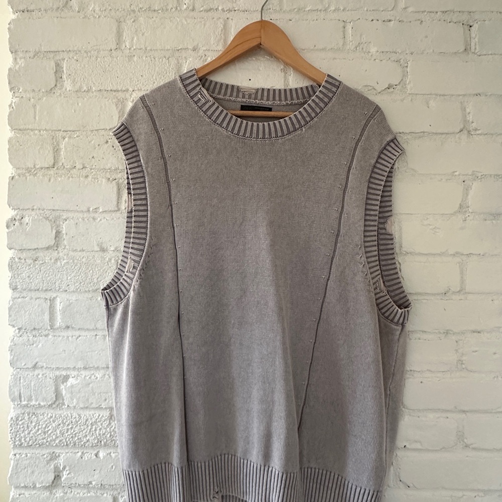 Zara Grey Sleeveless Knit Top